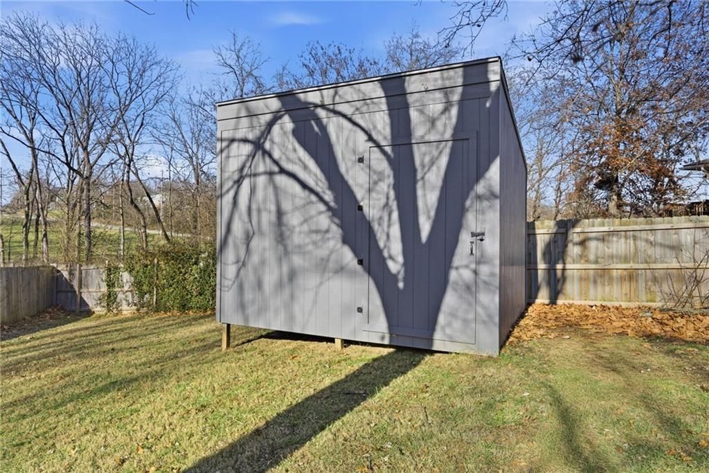 1304 SE Queens Court — photo 29
