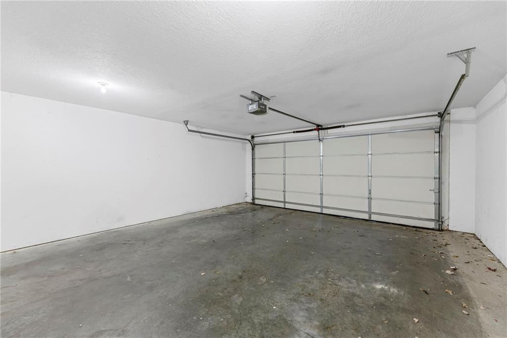 5245 Overland Drive — photo 24