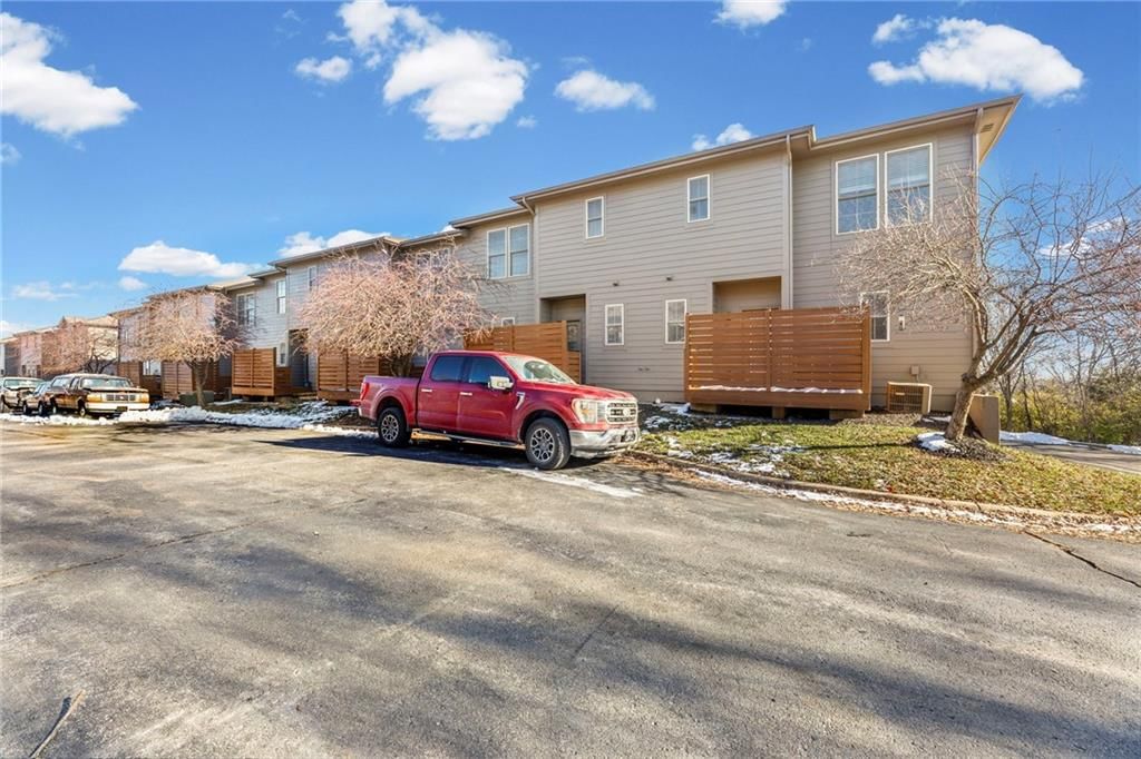 5245 Overland Drive — photo 30