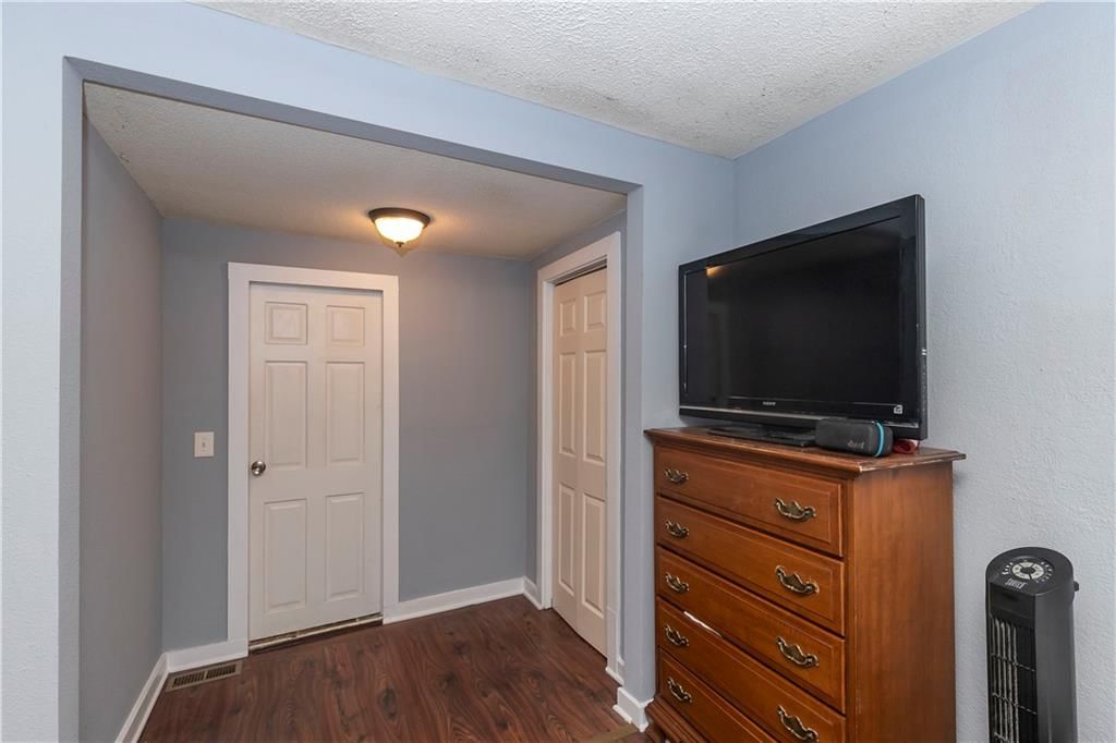 152 Cornell Avenue — photo 28