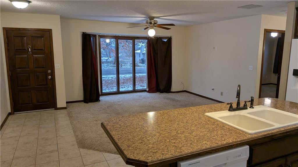1408 Country Club Drive — photo 8