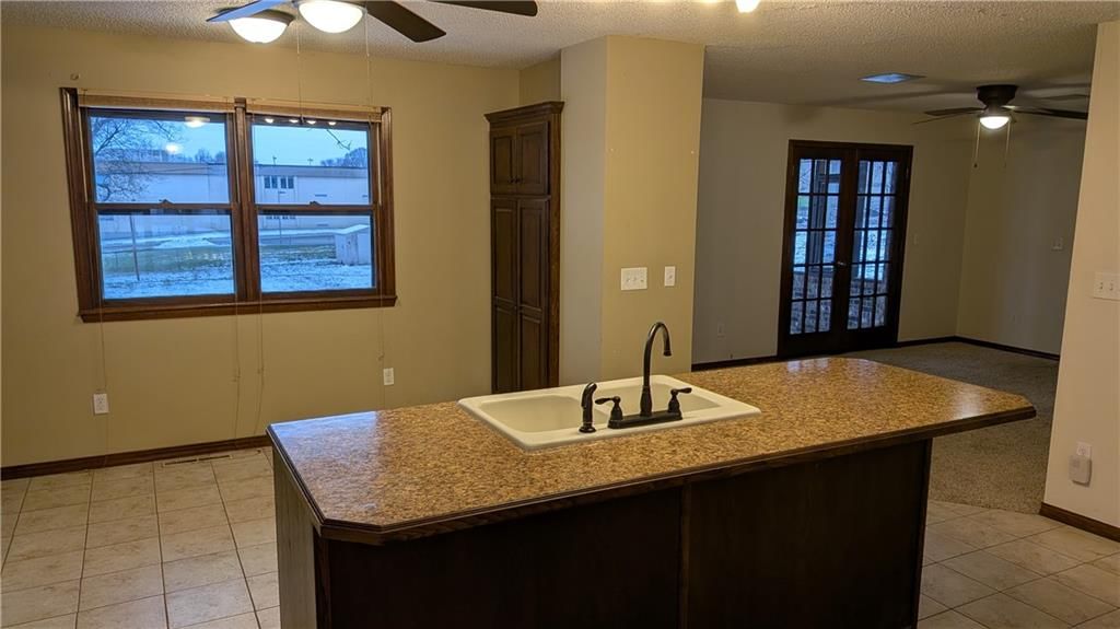1408 Country Club Drive — photo 10
