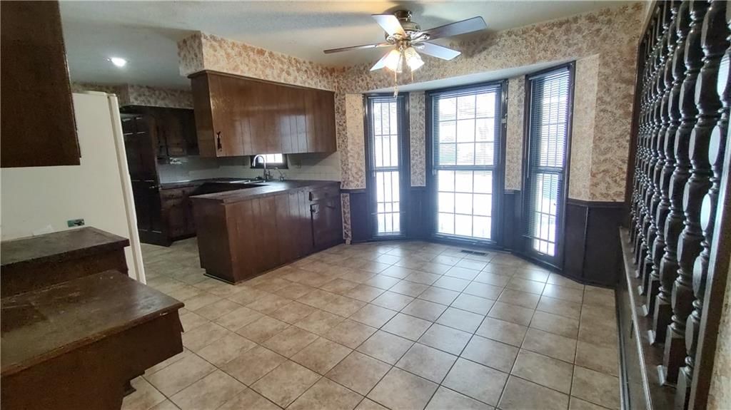 12413 Ewing Court — photo 10