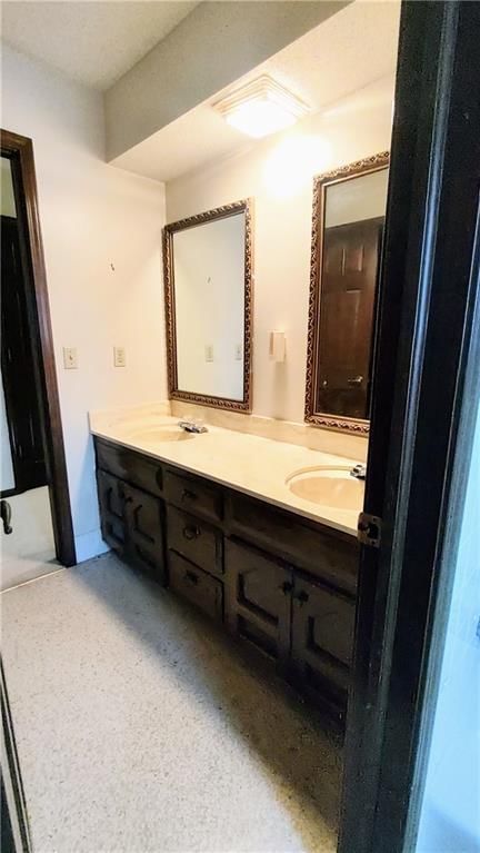 12413 Ewing Court — photo 33