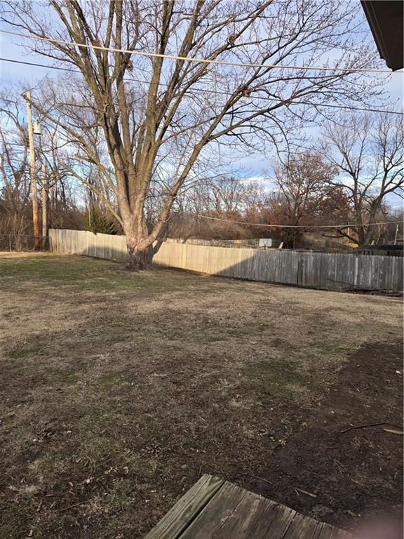 4212 E 105TH Terrace — photo 25