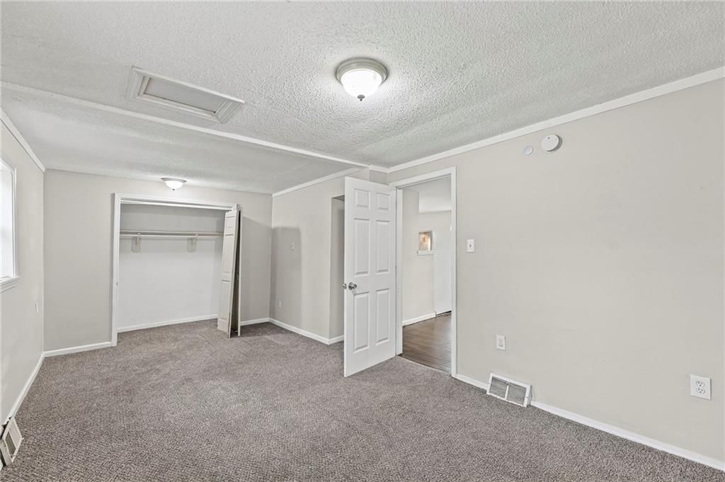 325 S Crane Street — photo 12