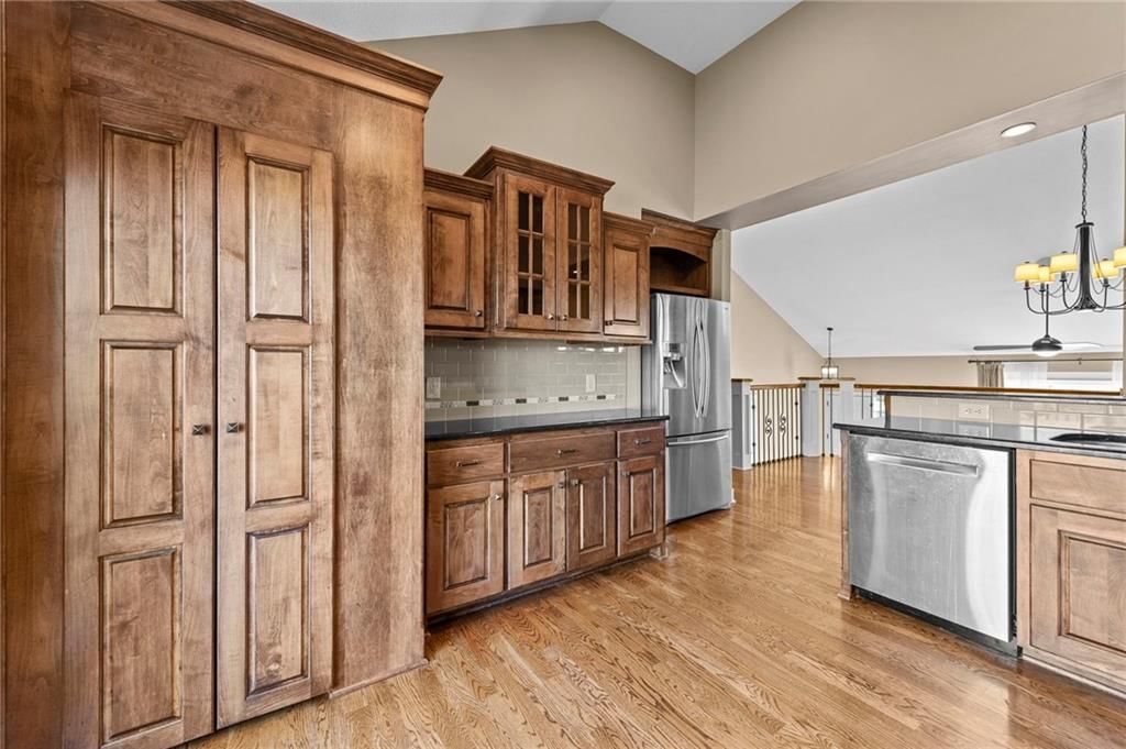8100 NE 102nd Street — photo 11