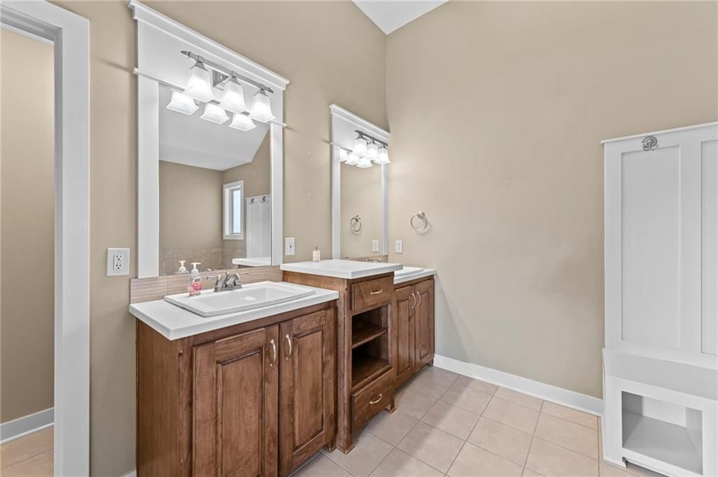8100 NE 102nd Street — photo 17