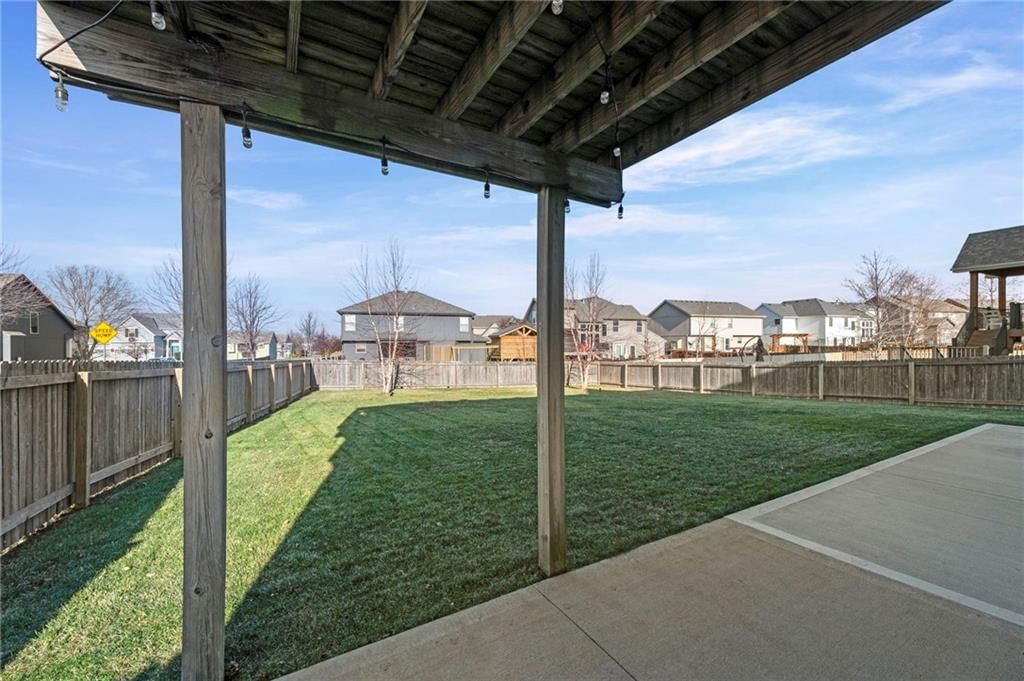 8100 NE 102nd Street — photo 40