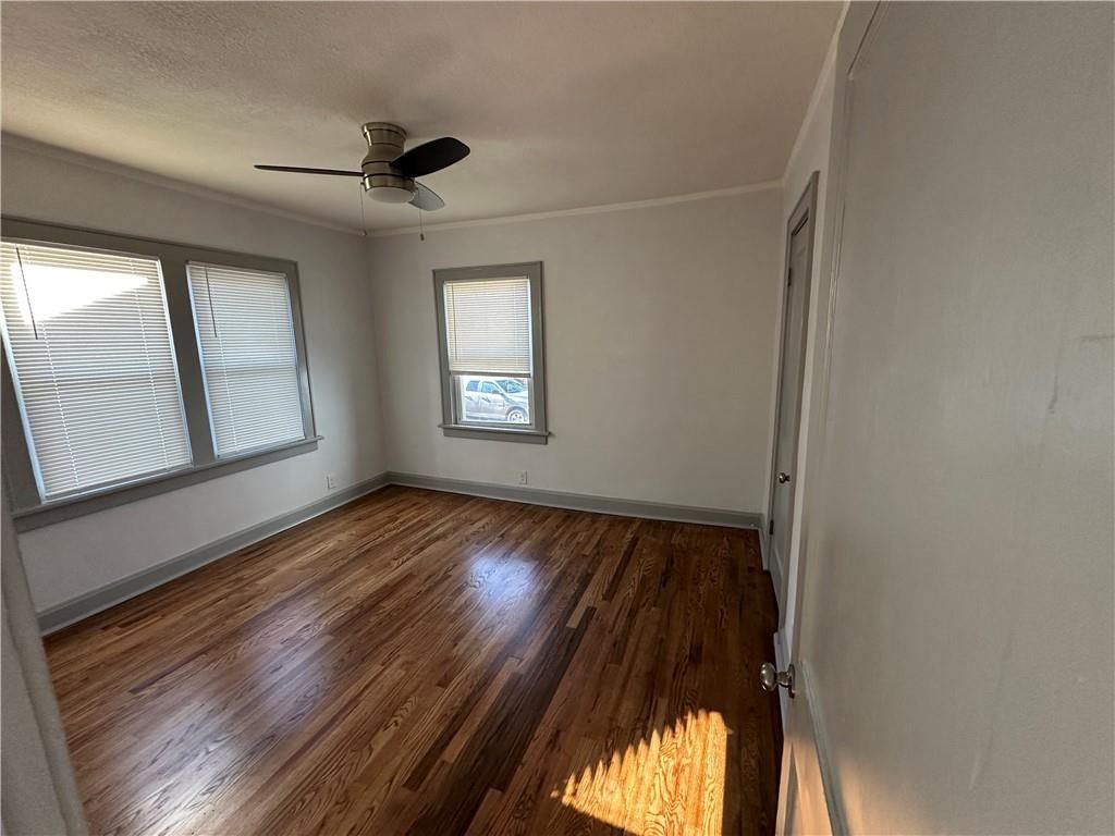 5414 Brooklyn Avenue — photo 6