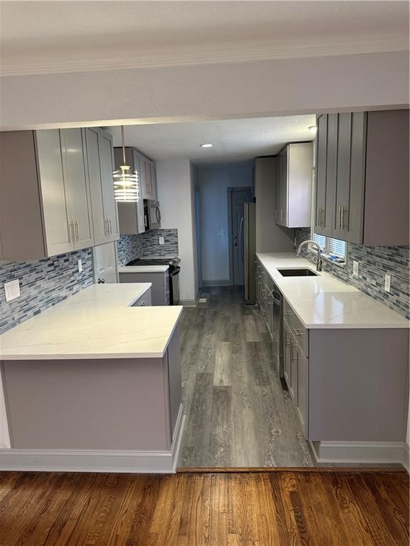 5414 Brooklyn Avenue — photo 16