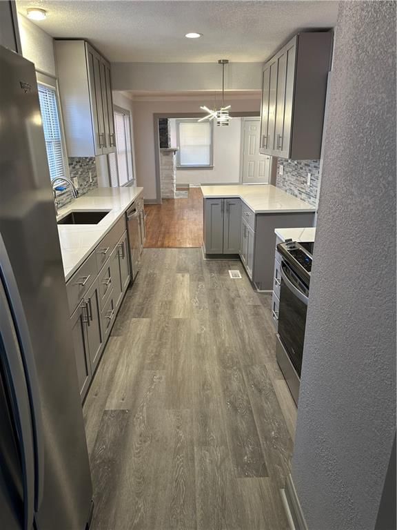 5414 Brooklyn Avenue — photo 17