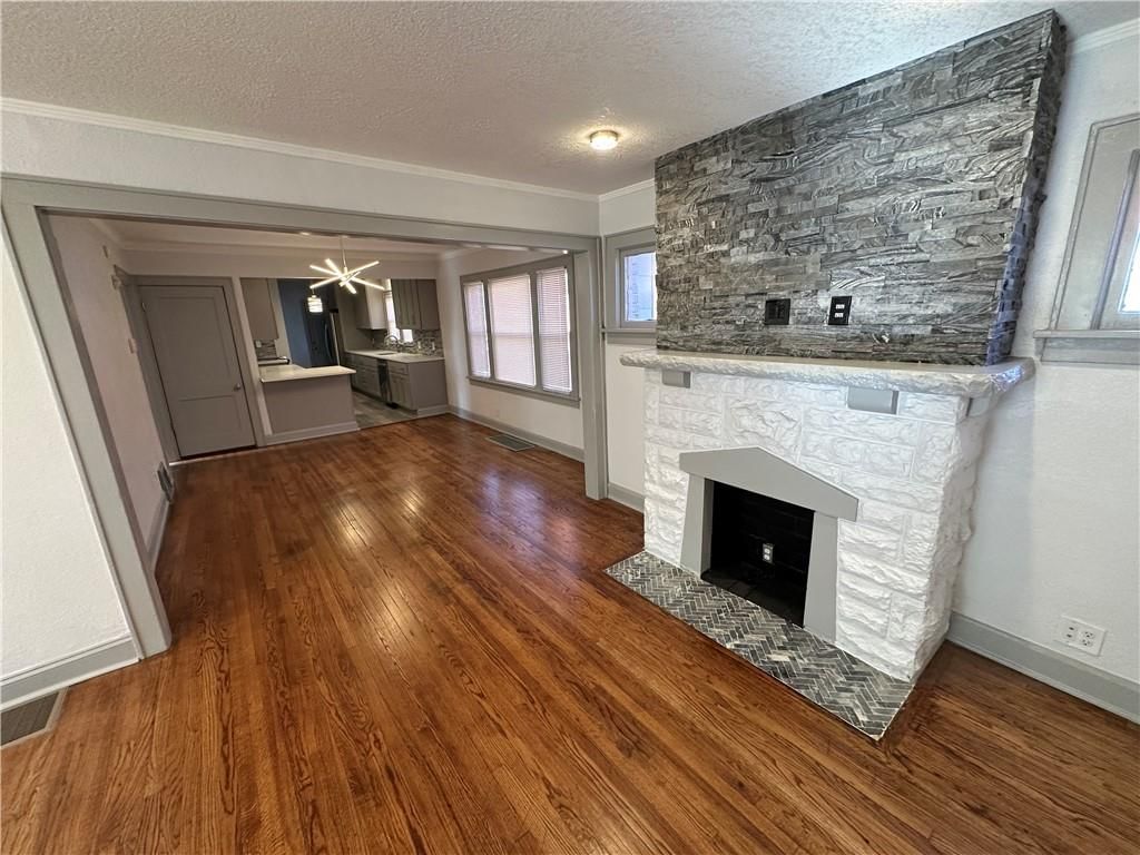 5414 Brooklyn Avenue — photo 23