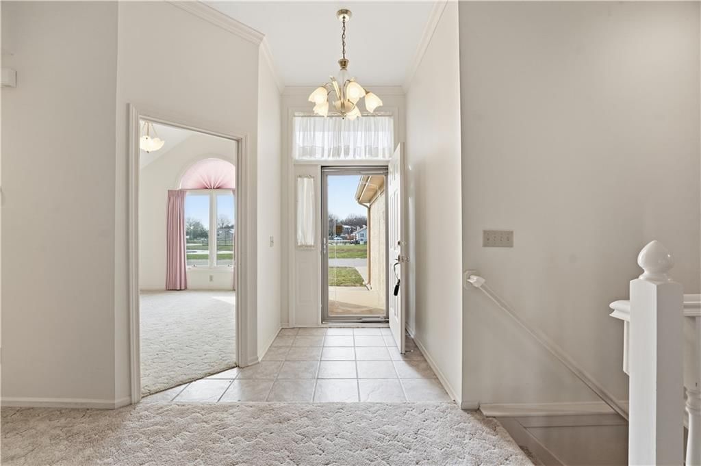 105 N Lakeshore Drive — photo 9