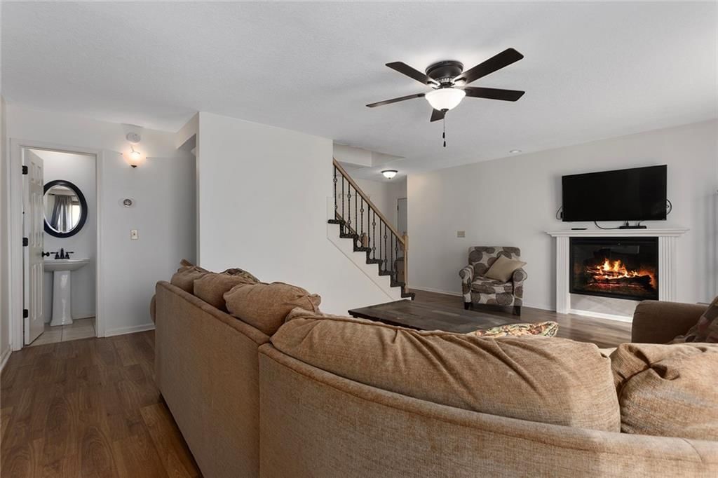 9614 NE CHERRY Court — photo 13