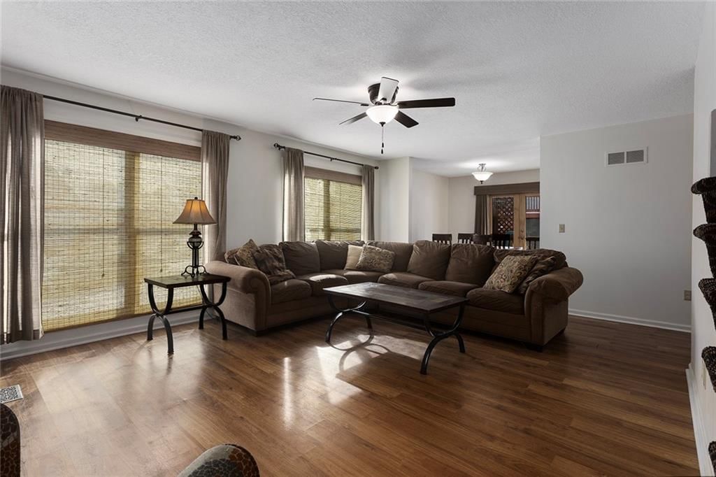 9614 NE CHERRY Court — photo 15