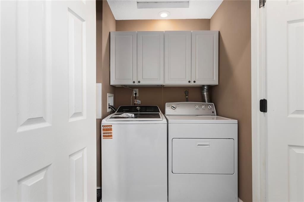 9614 NE CHERRY Court — photo 24