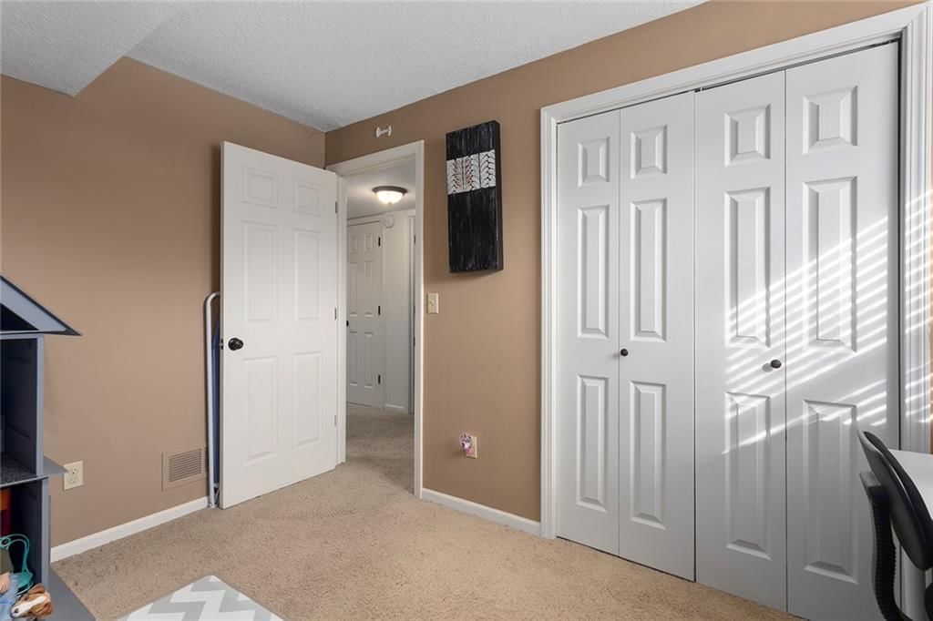 9614 NE CHERRY Court — photo 31