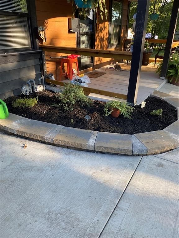 811 S Marion Avenue — photo 32