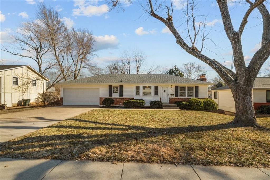 724 N Curtis Street, Olathe, KS