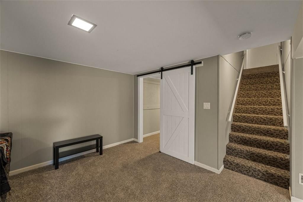 724 N Curtis Street — photo 27