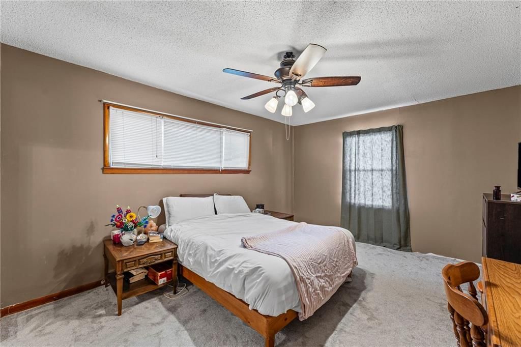 1411 S Willow Street — photo 15