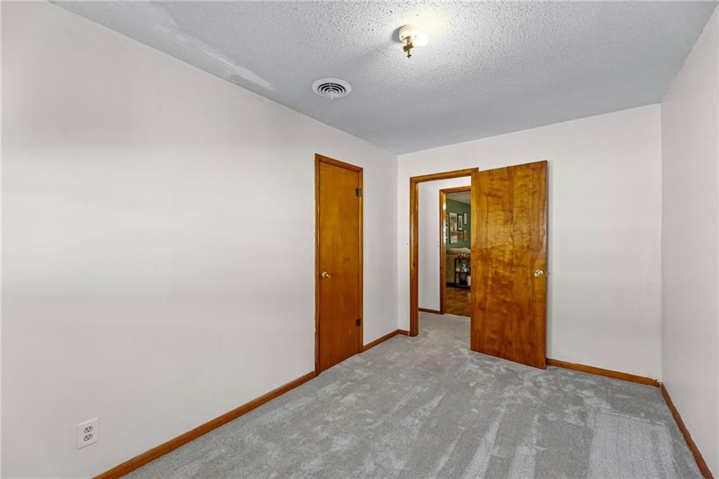 1411 S Willow Street — photo 20