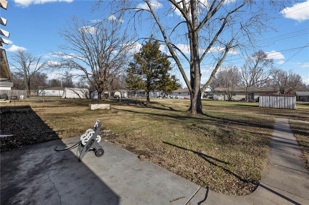 1411 S Willow Street — photo 24