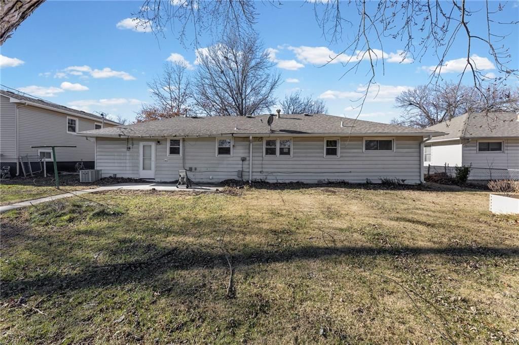 1411 S Willow Street — photo 28