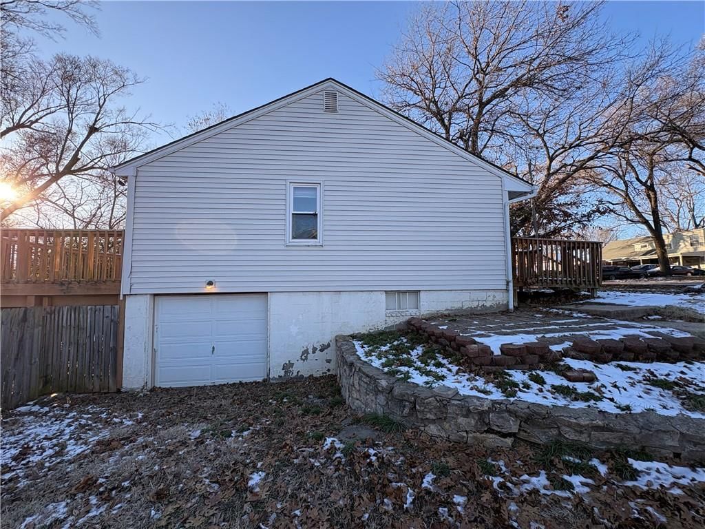7909 E 58th Street — photo 4