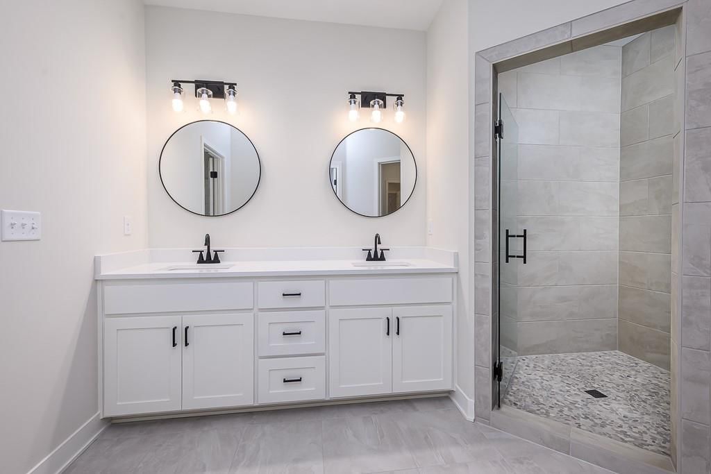 2703 Stone Creek Avenue — photo 14