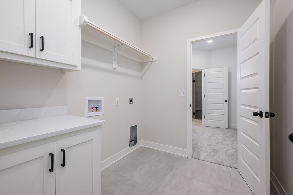 2703 Stone Creek Avenue — photo 17