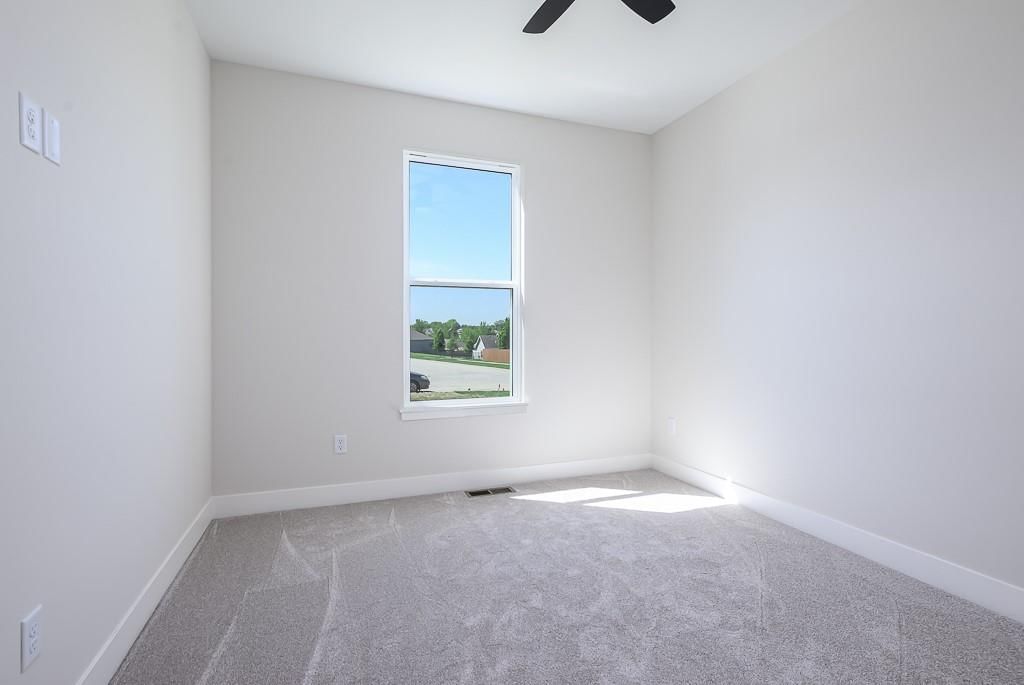 2703 Stone Creek Avenue — photo 20