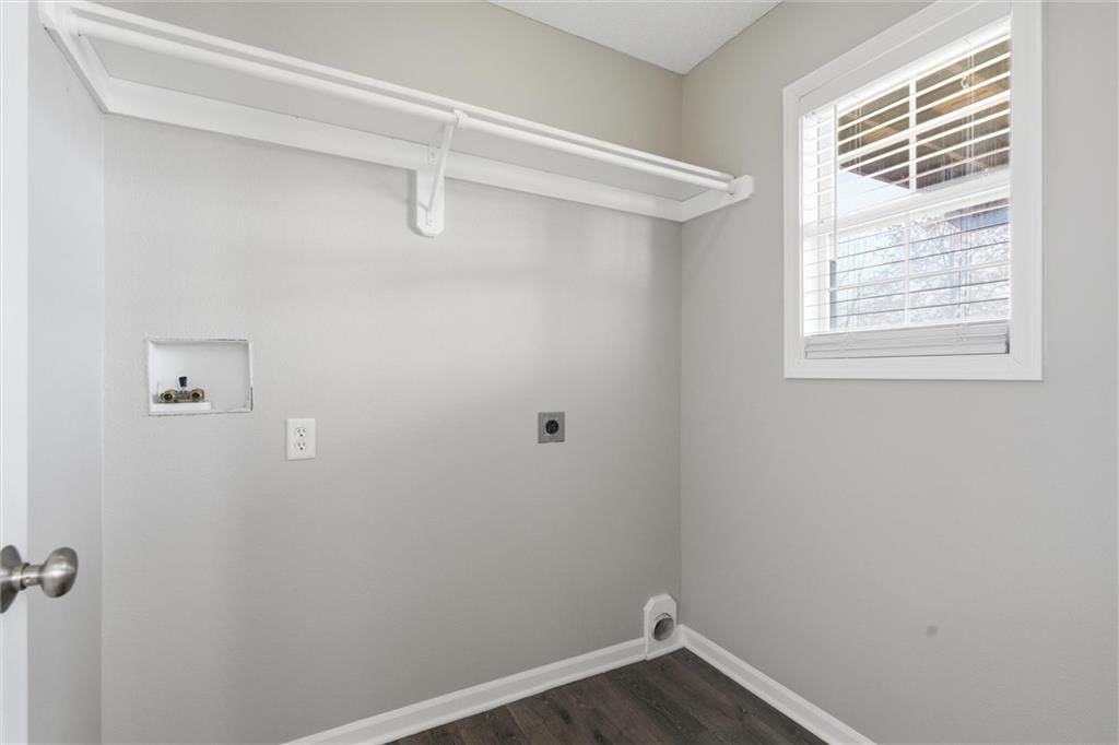 713 S Sunset Lane — photo 17
