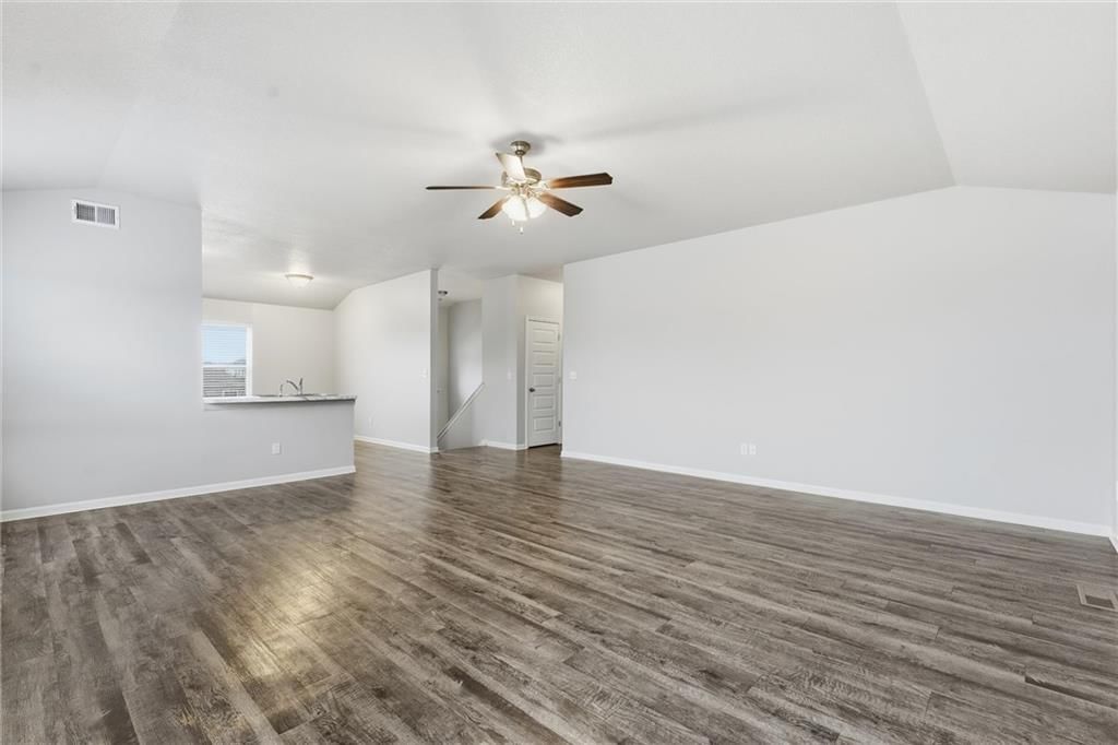 21295 W 218th Terrace — photo 5