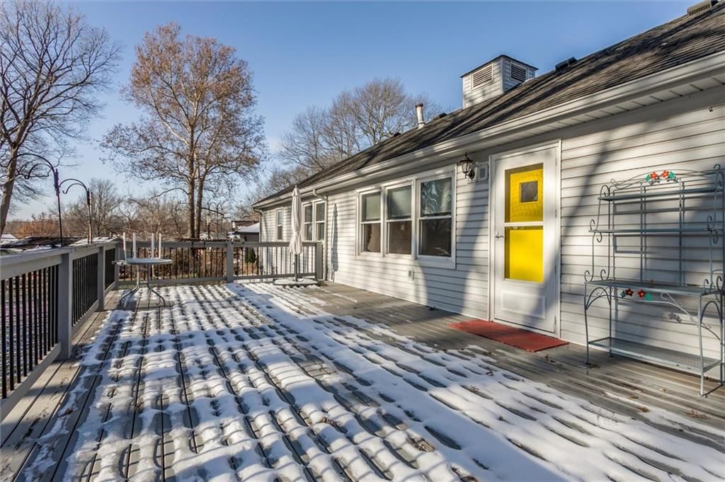 8819 W 88th Street — photo 21
