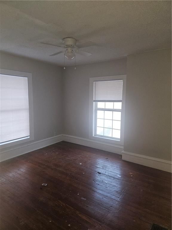 1605 E 37th Street — photo 15