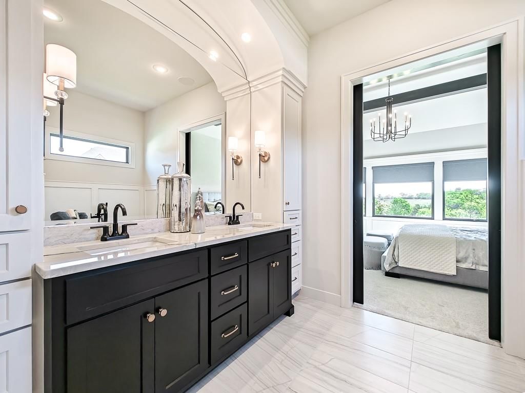 5807 N Lucerne Avenue — photo 27