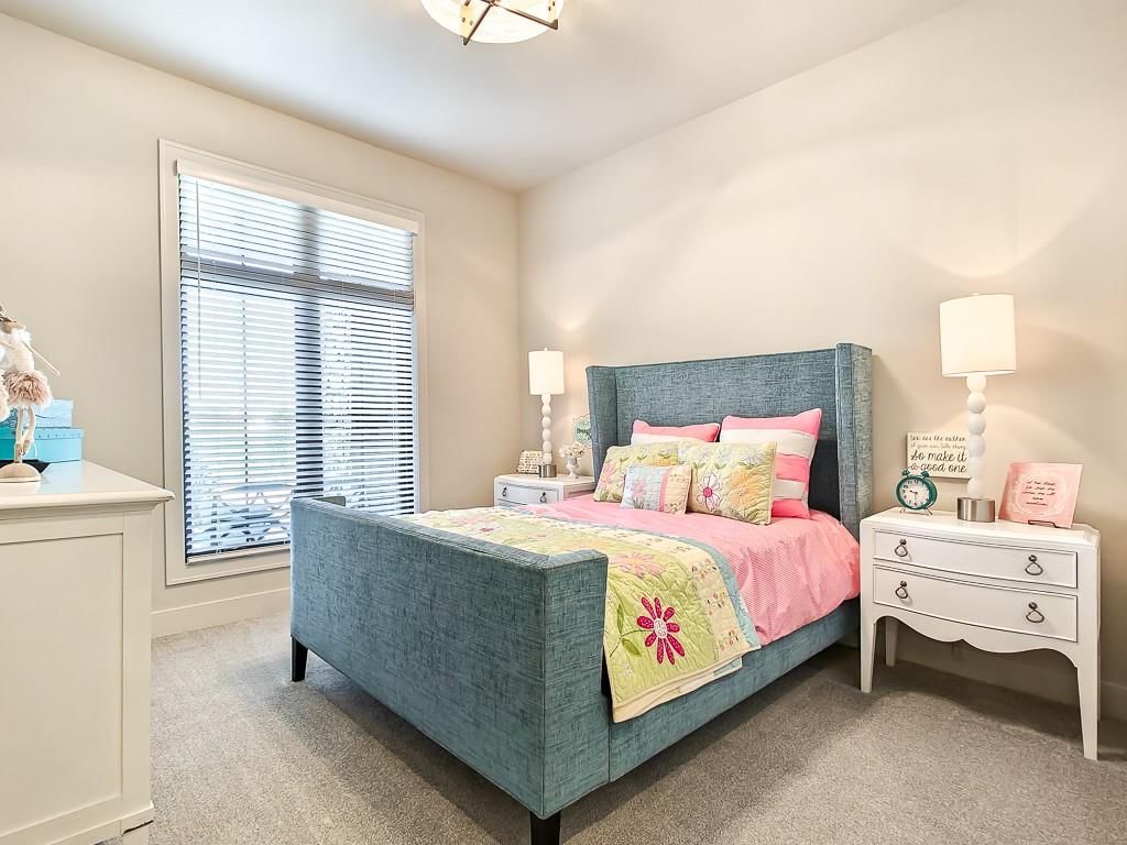 5807 N Lucerne Avenue — photo 36