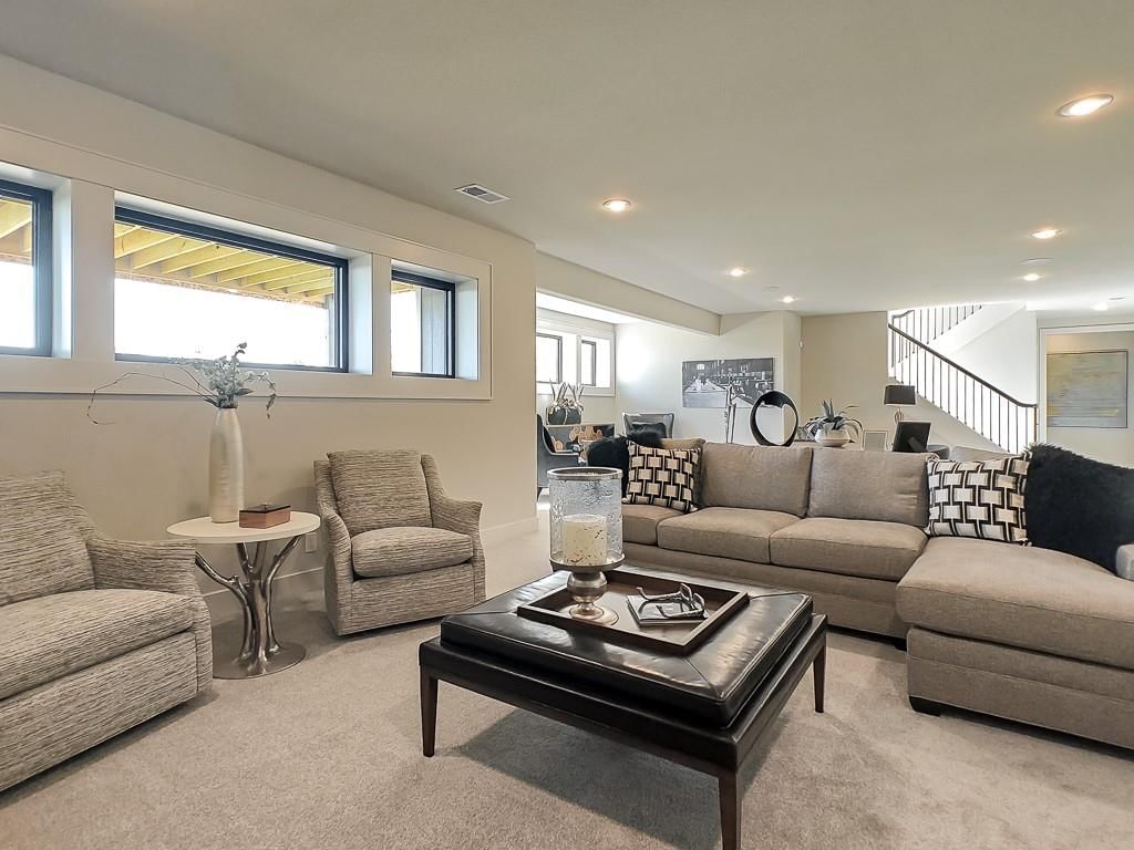 5807 N Lucerne Avenue — photo 41