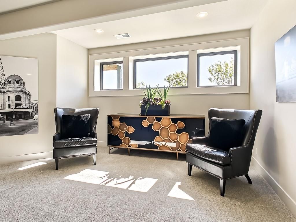 5807 N Lucerne Avenue — photo 45