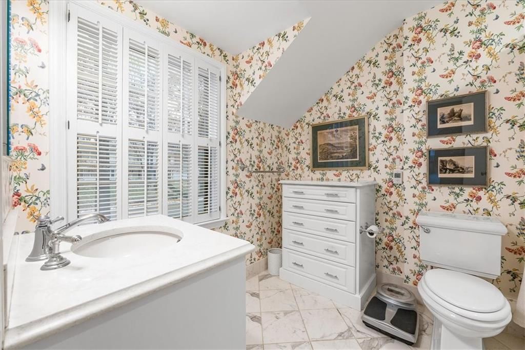 6455 Overbrook Road — photo 17