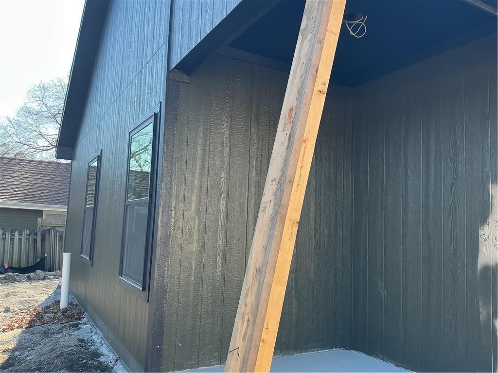 707 N Sycamore Street — photo 4