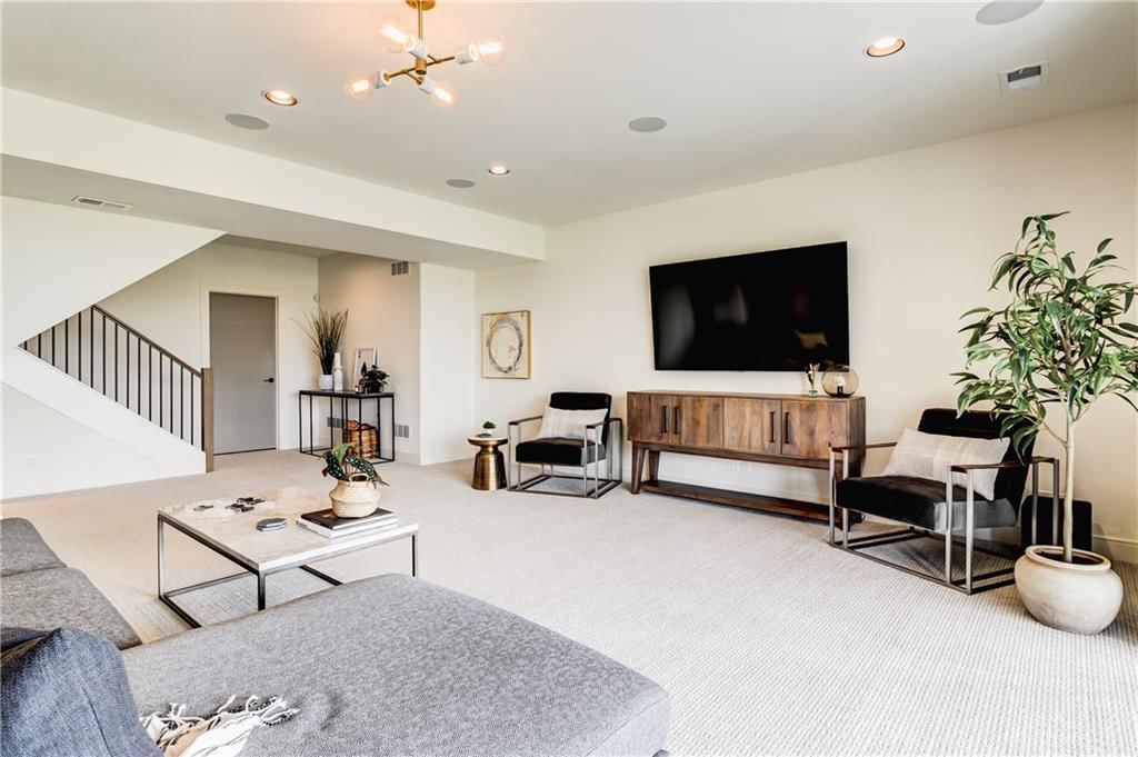 22053 W 99th Terrace — photo 38