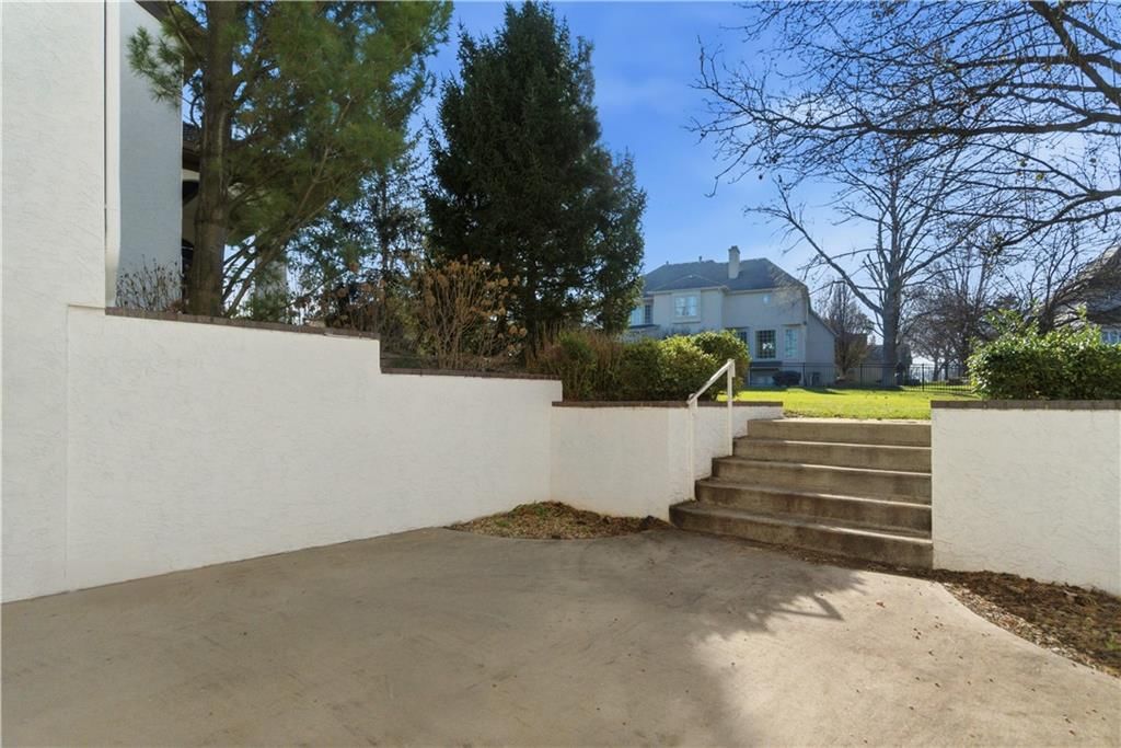 5015 W 147TH Street — photo 84