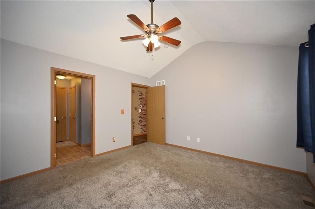 5005 University Avenue — photo 16
