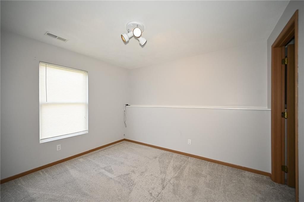 5005 University Avenue — photo 27