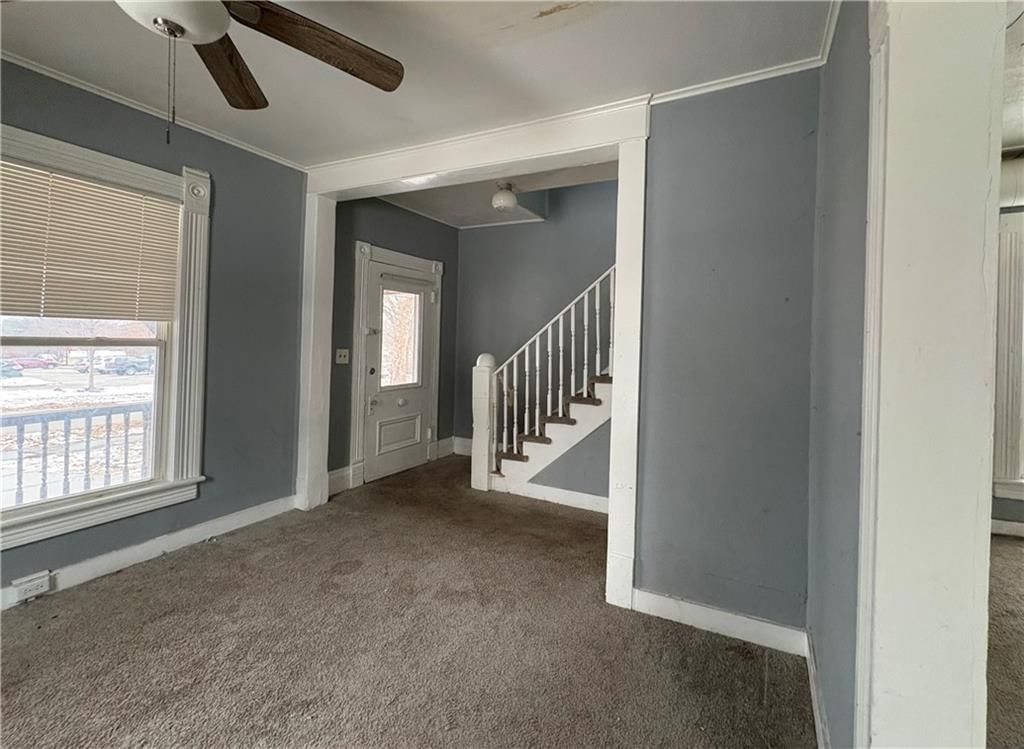 330 N Cherry Street — photo 3