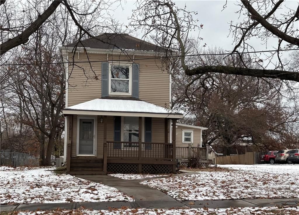 330 N Cherry Street — photo 14