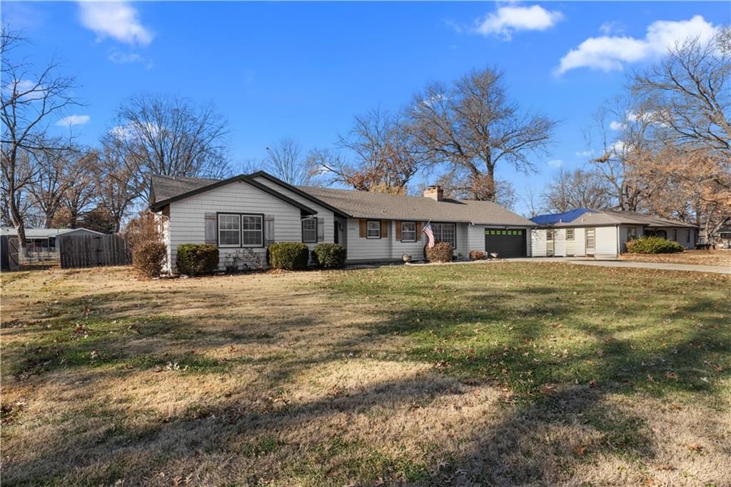 17504 E R D Mize Road — photo 3